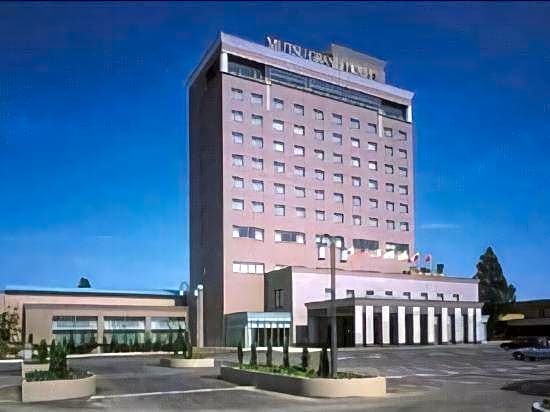 Mutsu Grand Hotel