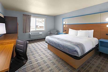 King Studio - Non-Smoking