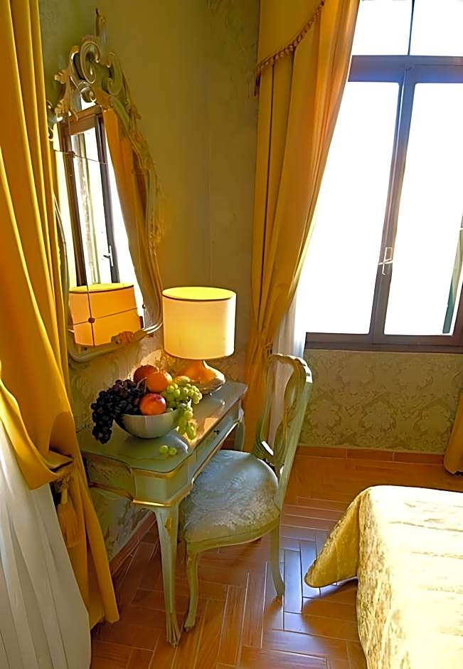 Hotel Canal & Walter