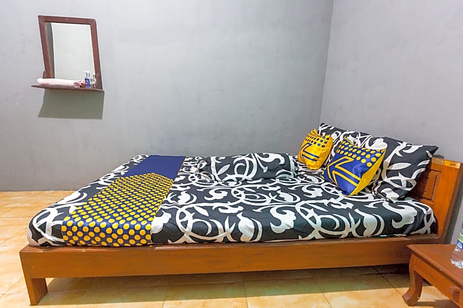 SPOT ON 1746 Putri Kuning Residence