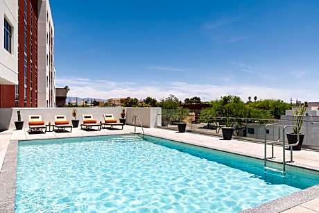 DoubleTree by Hilton Tucson Downtown Convention Center, AZ