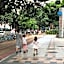 Yalkang Business Hotel (Guangzhou Zhujiang New Town Tancun Subway Station)