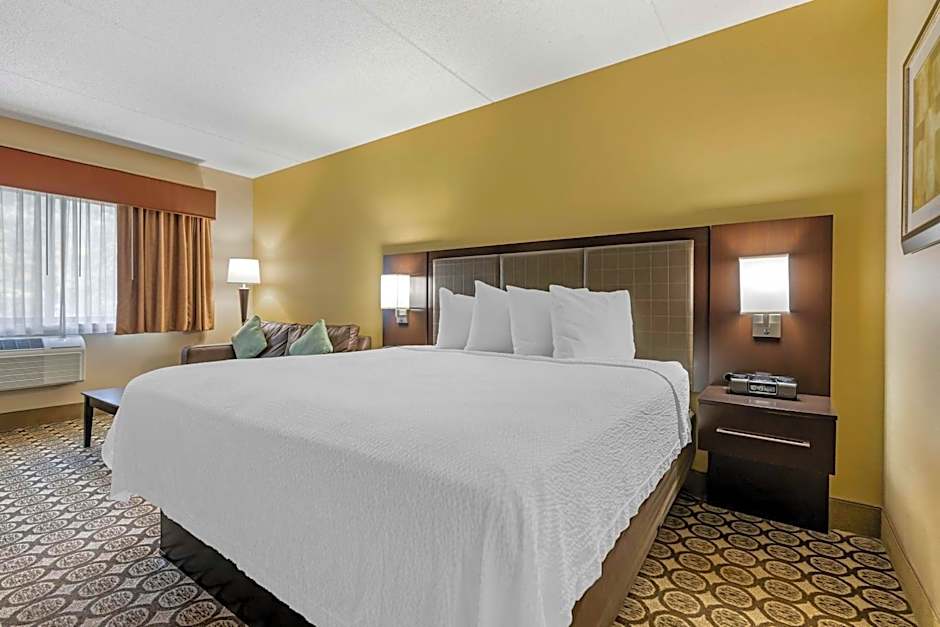 Best Western Plus Inntowner Madison