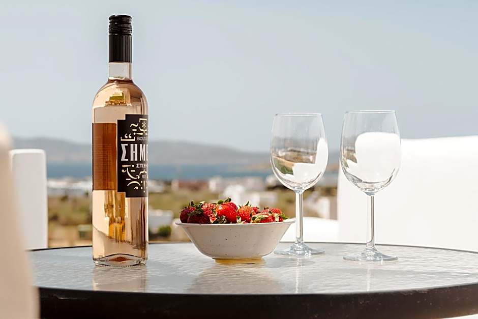 Eclipse Studios Naxos