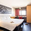 ibis Valencia Bonaire Airport Hotel