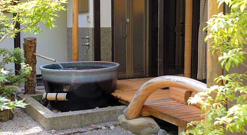 Momijiya Bekkan Kawa No Iori Ryokan