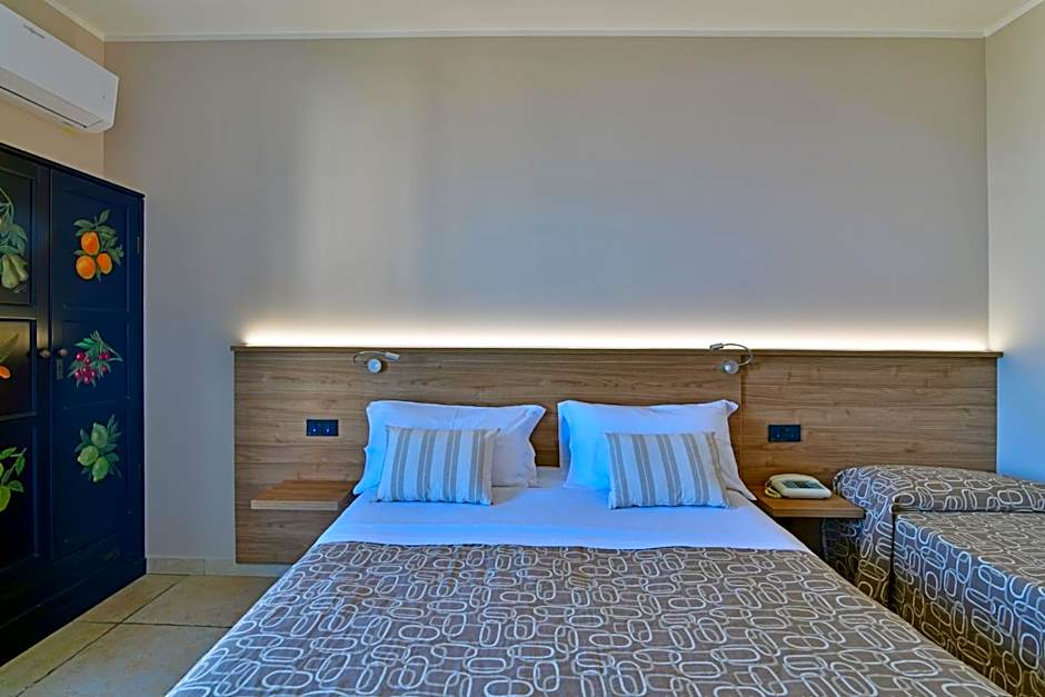 Hotel & Apartments Villa Linda