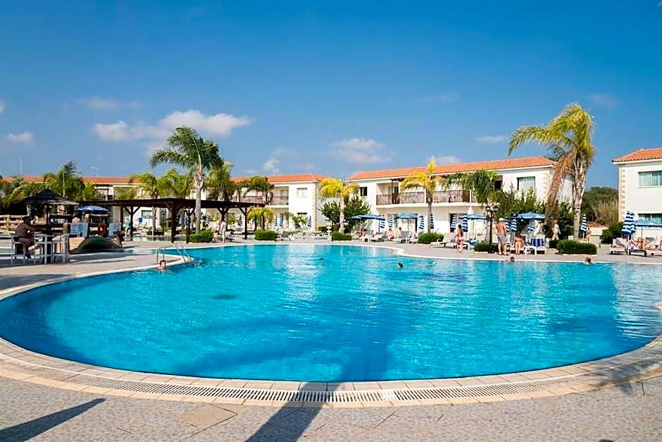 Tsokkos Paradise Holiday Village