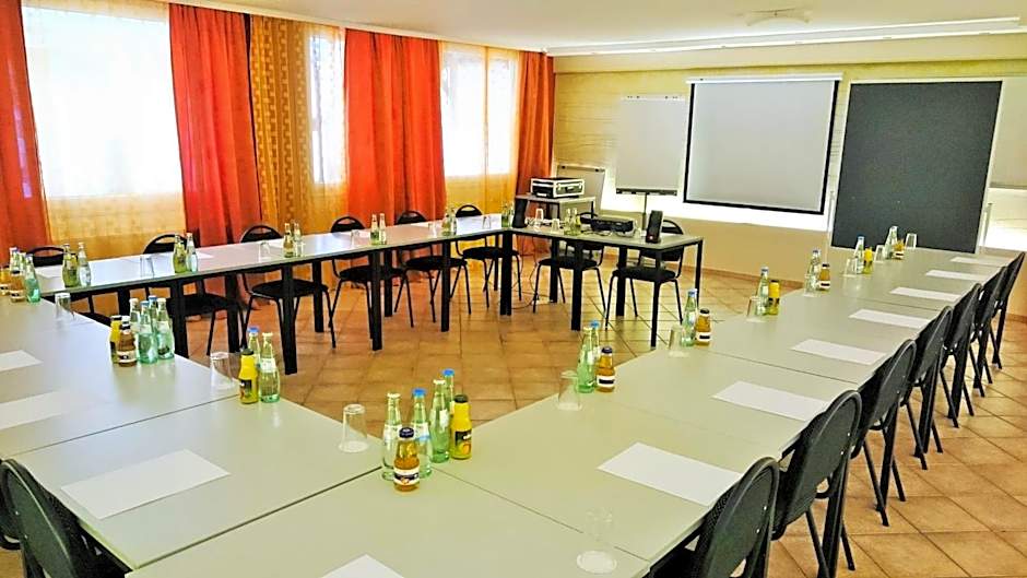 Atomis Hotel DÃ¼sseldorf City