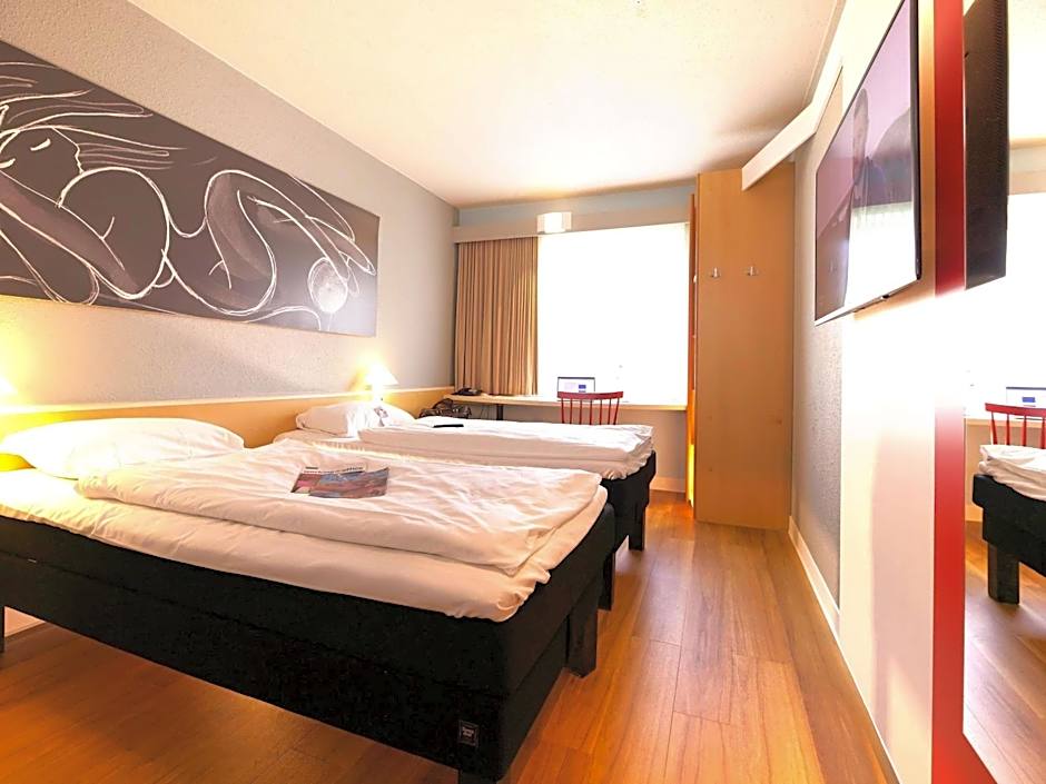 ibis KoeIn Messe