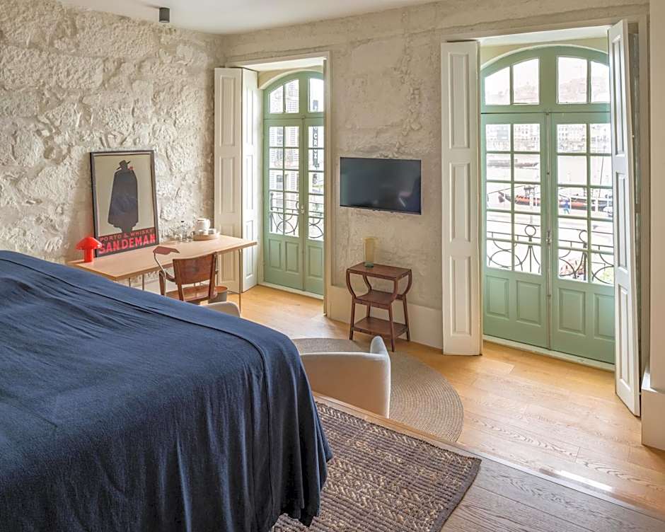 The House of Sandeman - Hostel & Suites