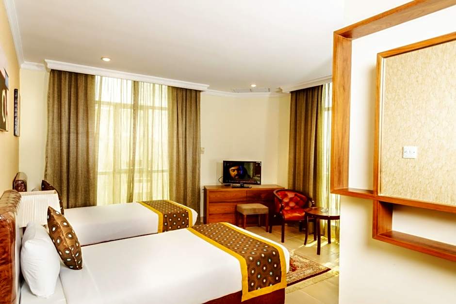 Bravo Royal Hotel Suites