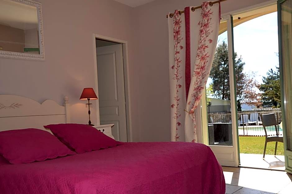 Le Clos De Pradines