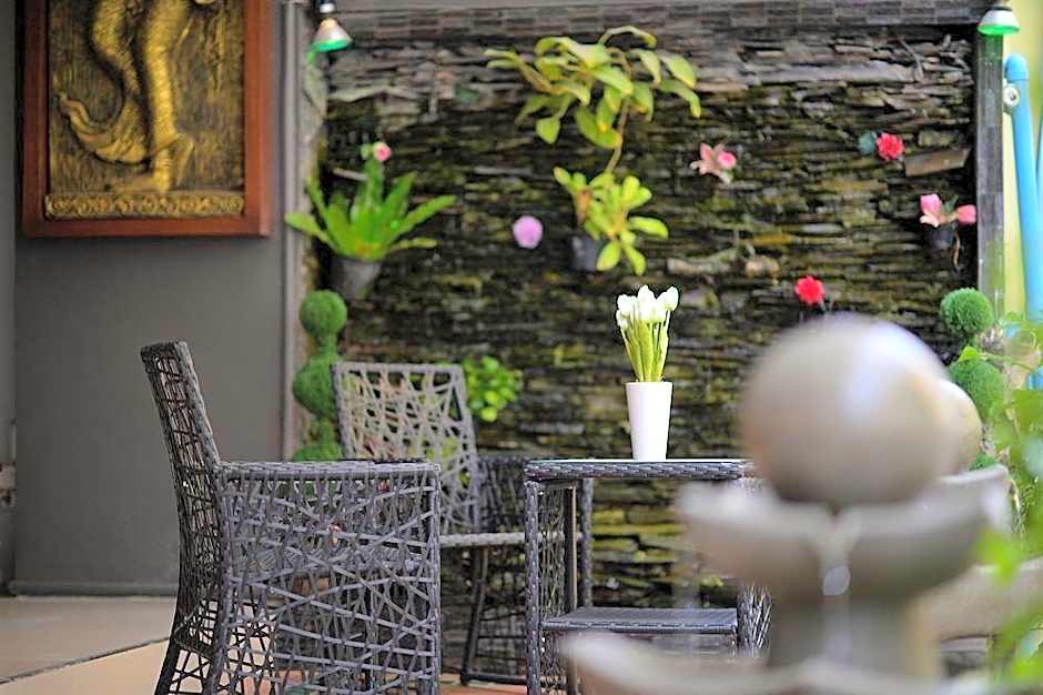 Lavender Hotel Patong, Phuket