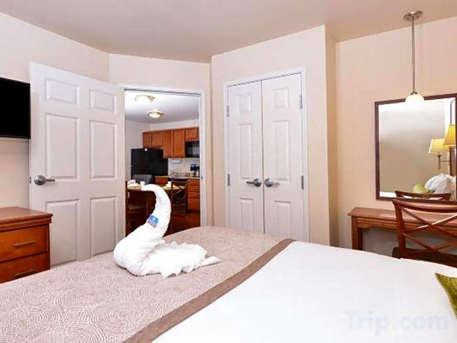 Candlewood Suites Bloomington-Normal By IHG