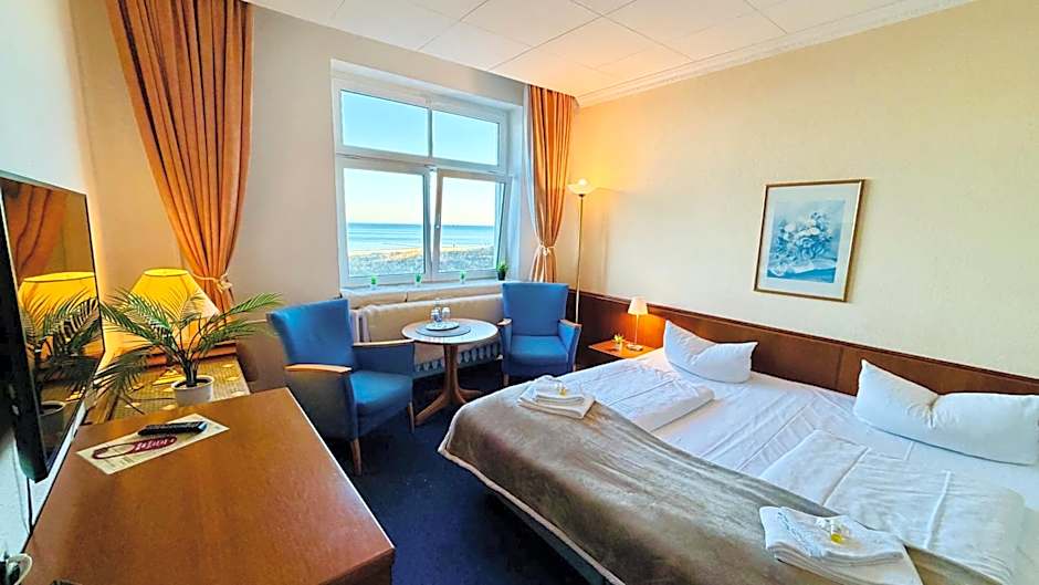 "Sanddorn", Kur- und Ferienhotel, Direkte Strandlage, Fahrstuhl