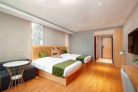 Twin Deluxe Room