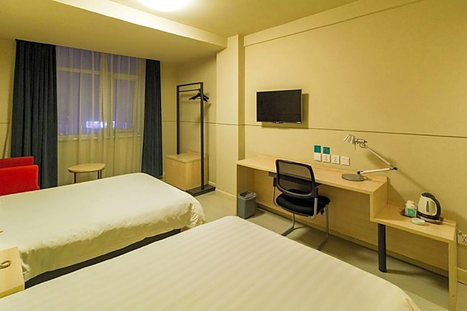 Jinjiang Inn Baoding Railway Station