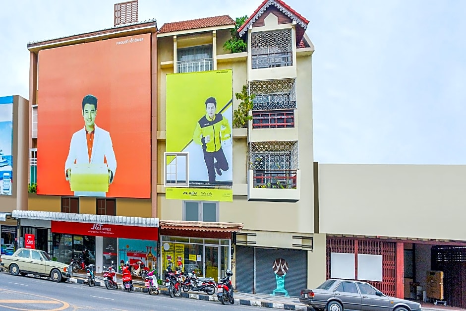 OYO 447 Royal Express Hua Hin