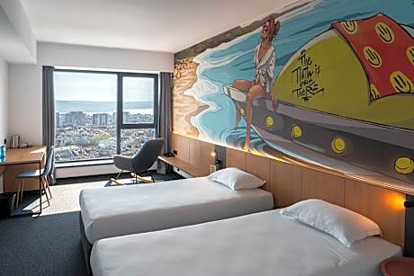 Double Room with Lake View