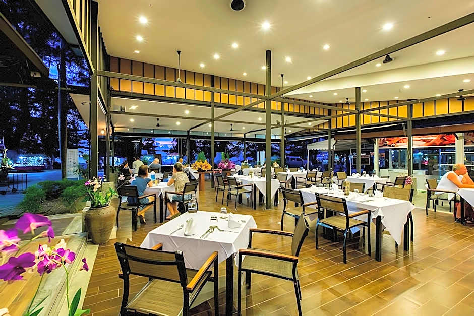 Naiyang Beach Hotel
