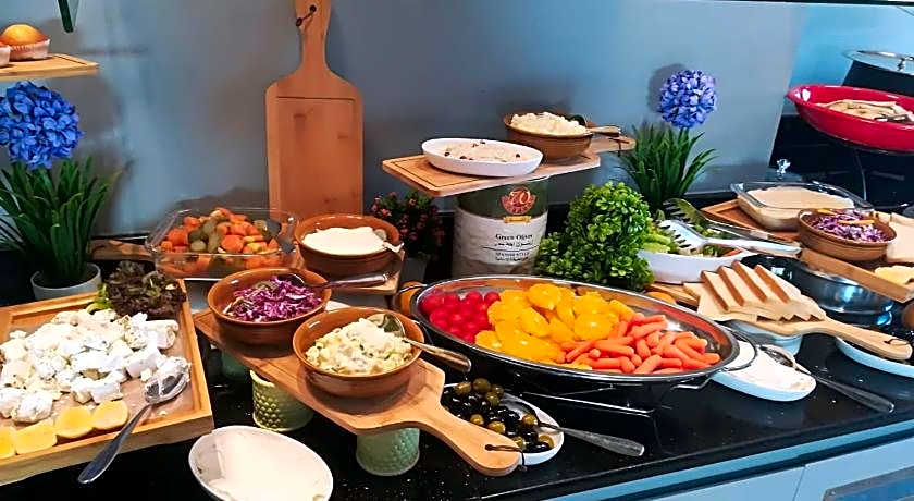 LOUMAGE S SUITES AND SPA