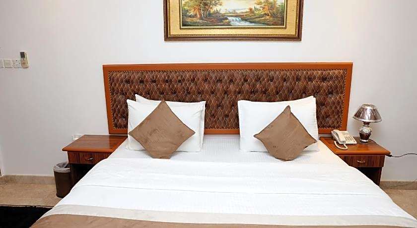 Bayan International Hotel