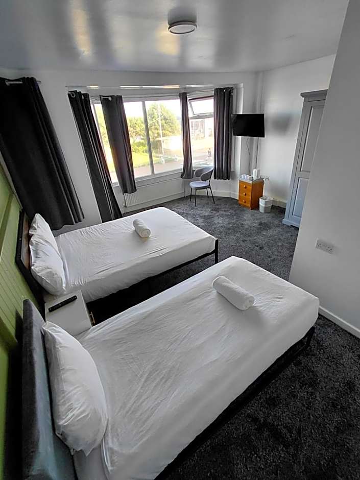 Sea Side Hotel
