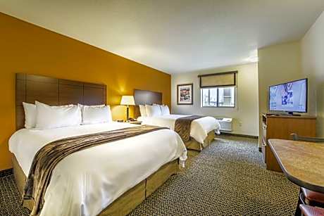 Queen Room with Two Queen Beds