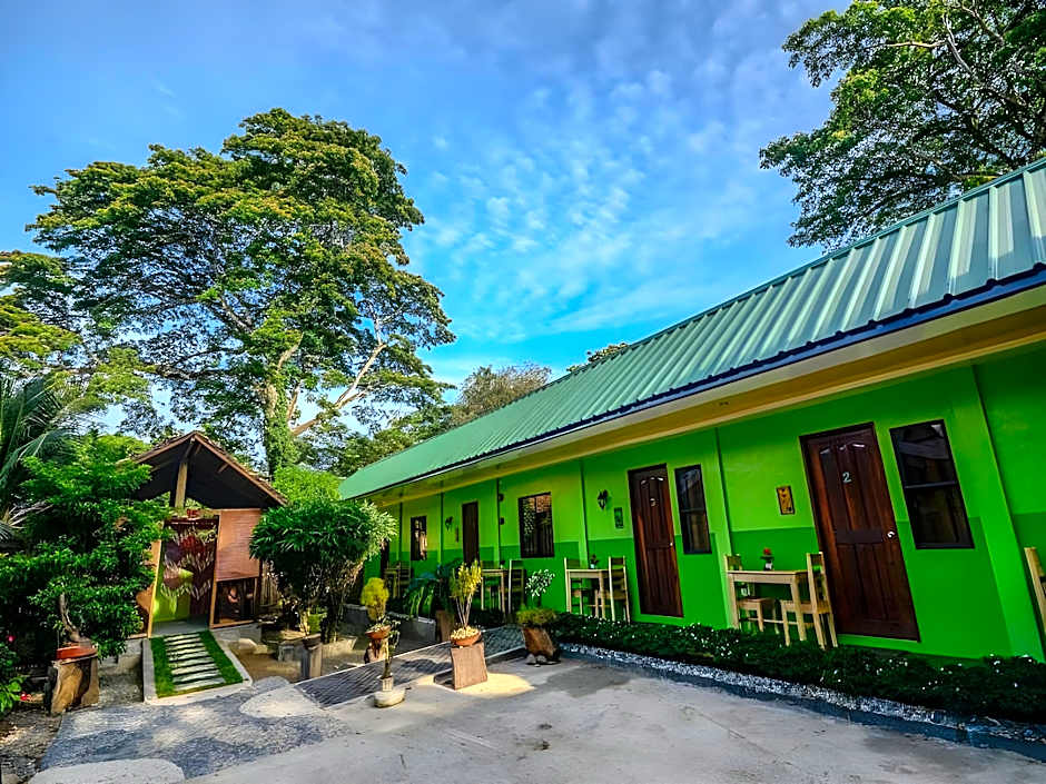 OYO 622 Butterfly Totem Guesthouse