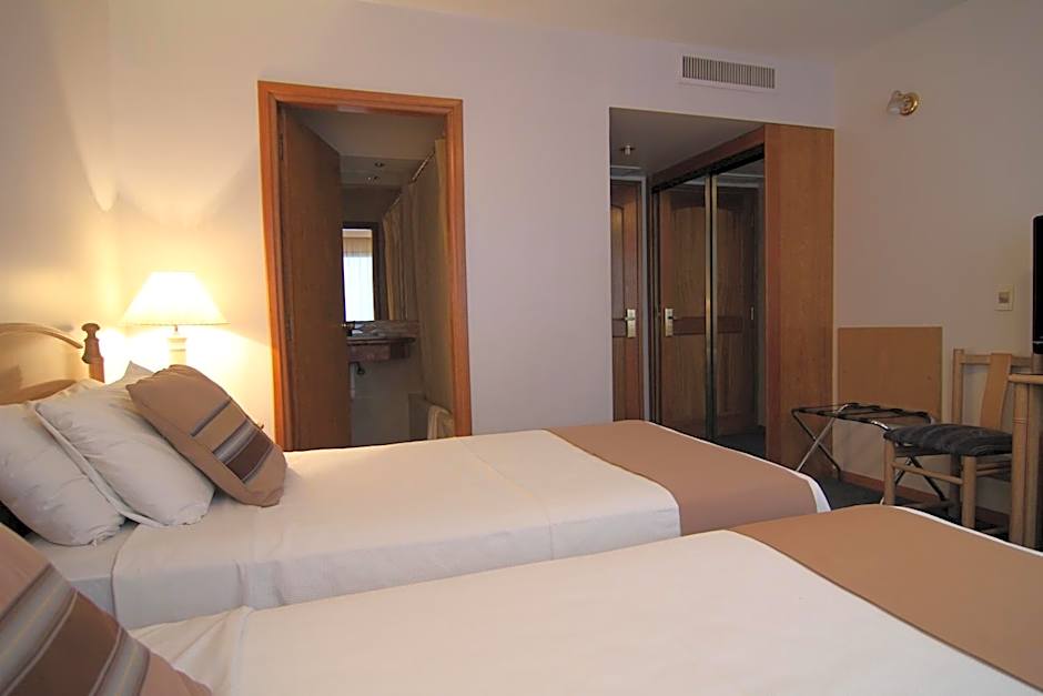 Crystal Palace Hotel