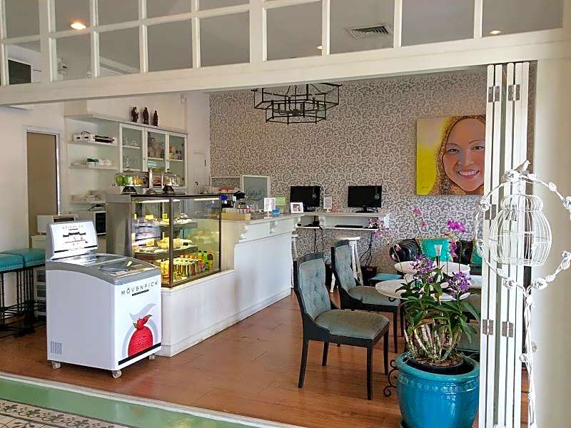 Casa Blanca Boutique Hotel Phuket