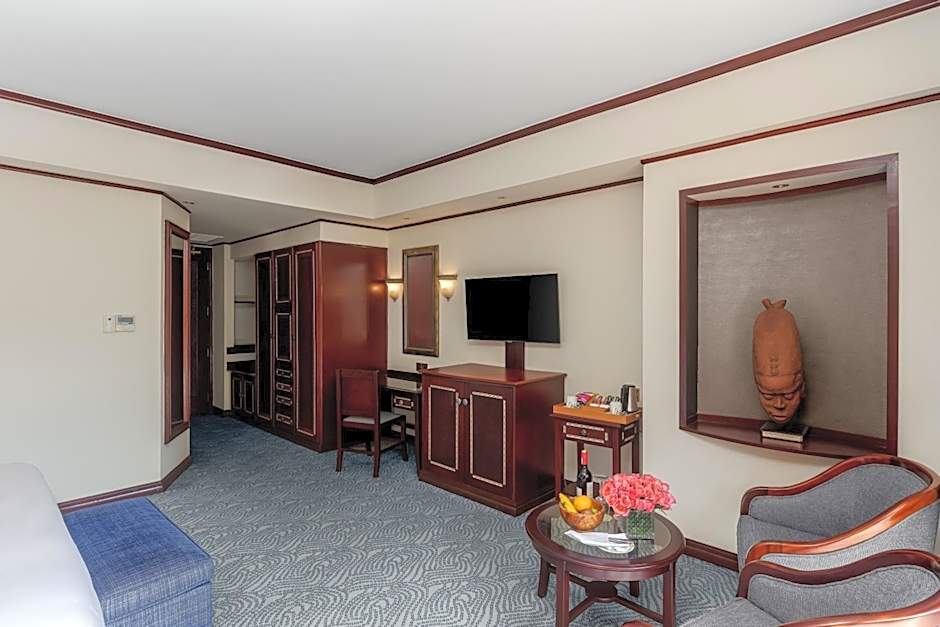 Kampala Serena Hotel