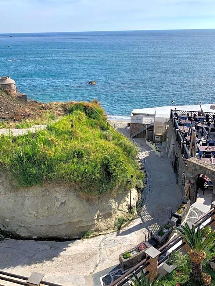 Hotel Cava Dell'Isola