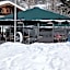 Hotel THE LARIX ski-in ski-out