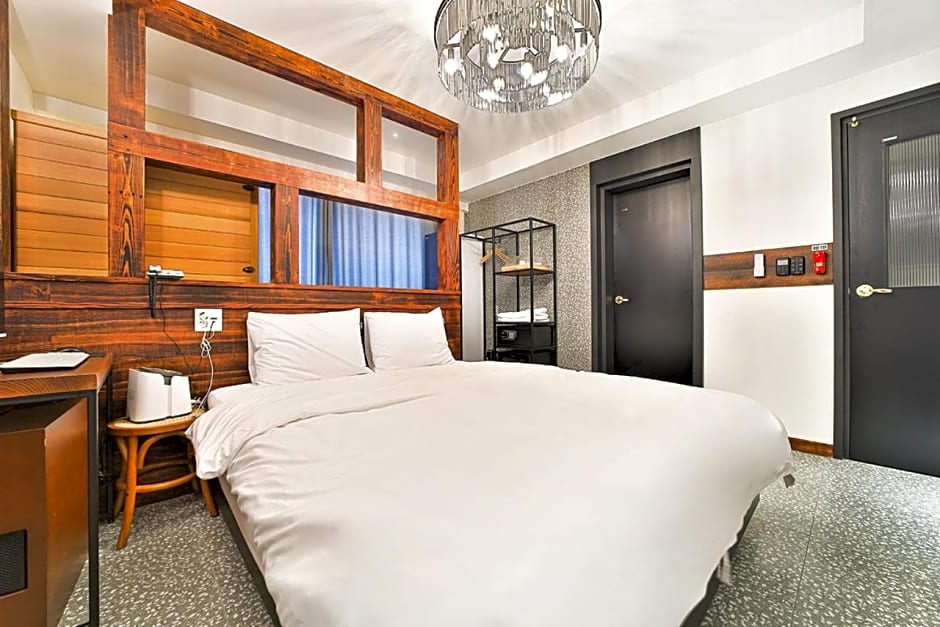 Hotel February Tongyeong Jukrim