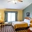 Econo Lodge Inn and Suites Eau Claire