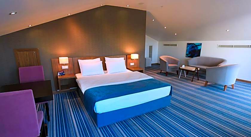 Holiday Inn Express Istanbul-Altunizade By IHG