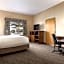 Days Inn & Suites by Wyndham Brooks