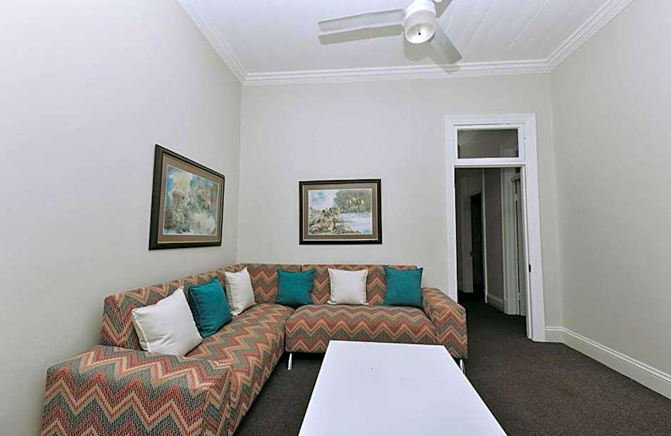 Madeline Grove Bed & Breakfast