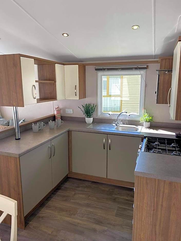 Kellys Holiday Homes 24 Willerby 2 bedrooms caravan