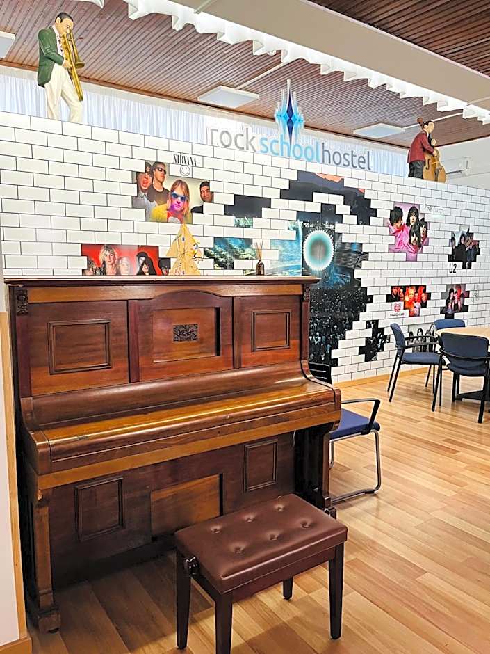 Lagos Central Rock School Hostel ,Algarve