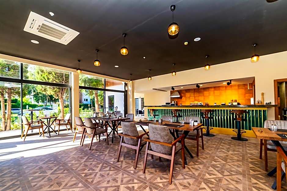 Optimum Luxury Hotel&Spa