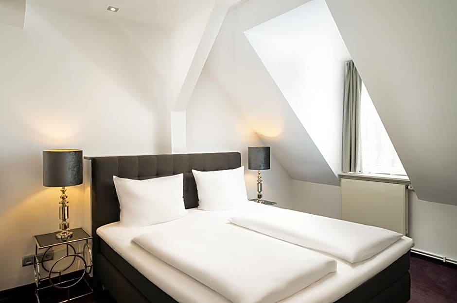 elaya hotel hannover city, Trademark by Wyndham