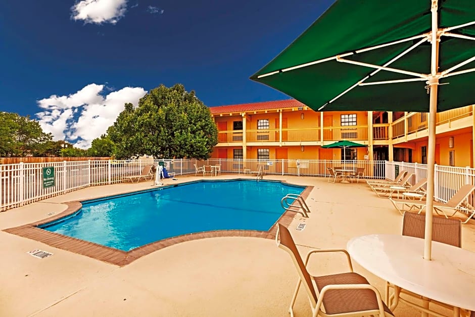 La Quinta Inn & Suites by Wyndham Odessa