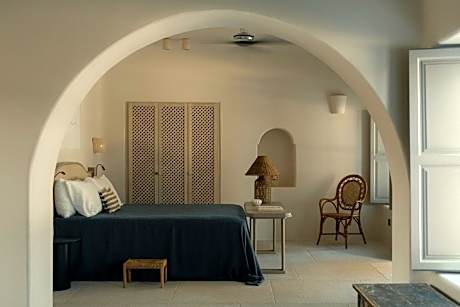 Deluxe Suite with Private Pool