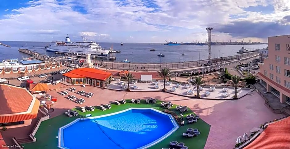 Resta Port Said Hotel