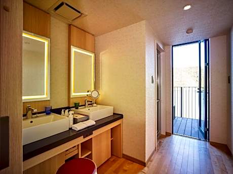 Superior Quadruple Room