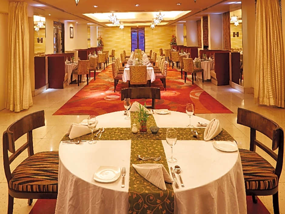 Vivanta Vijayawada, MG Road