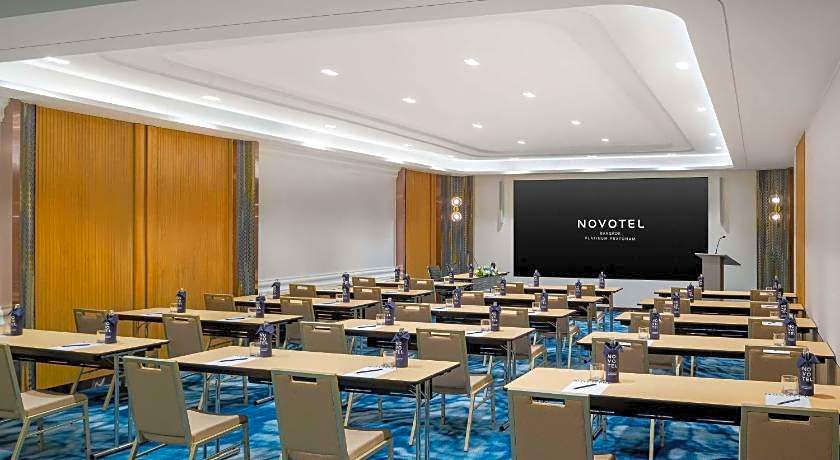 Novotel Bangkok Platinum Hotel
